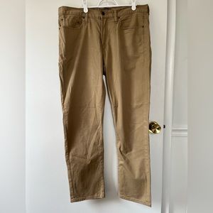 Gap Mens khaki pants